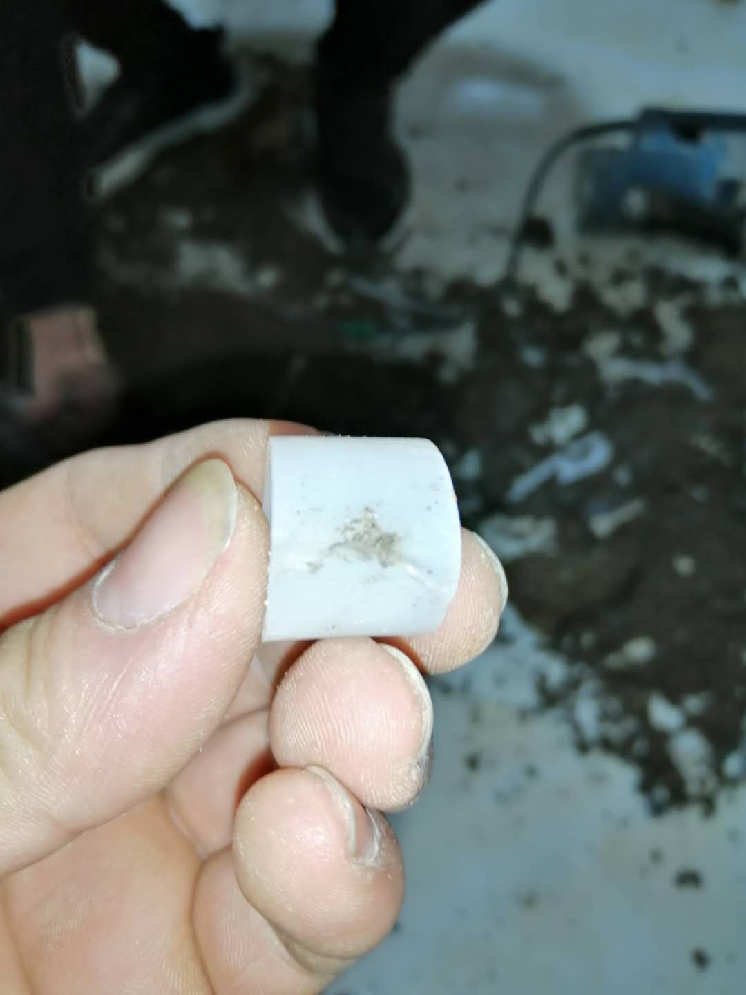 新洲地暖测漏，地暖漏水检测，暖气漏水检测